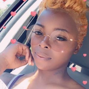 Meet your Posher, Teresa